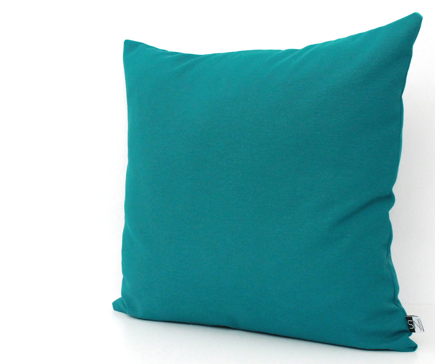 These simple modern dark teal cotton pillow covers are a great interchangeable home decor must!!