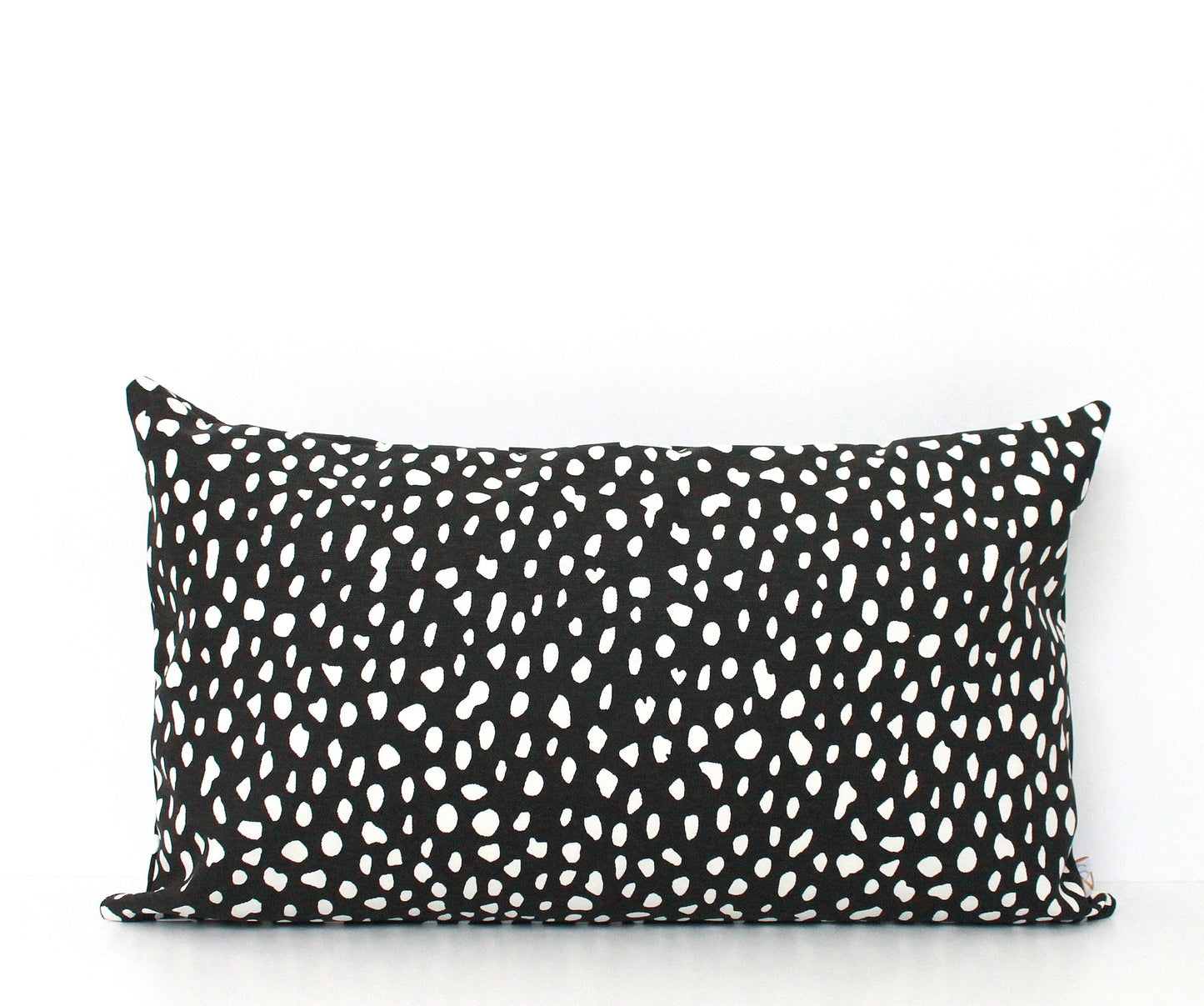 Black and White Spots Lumbar Pillow Cover