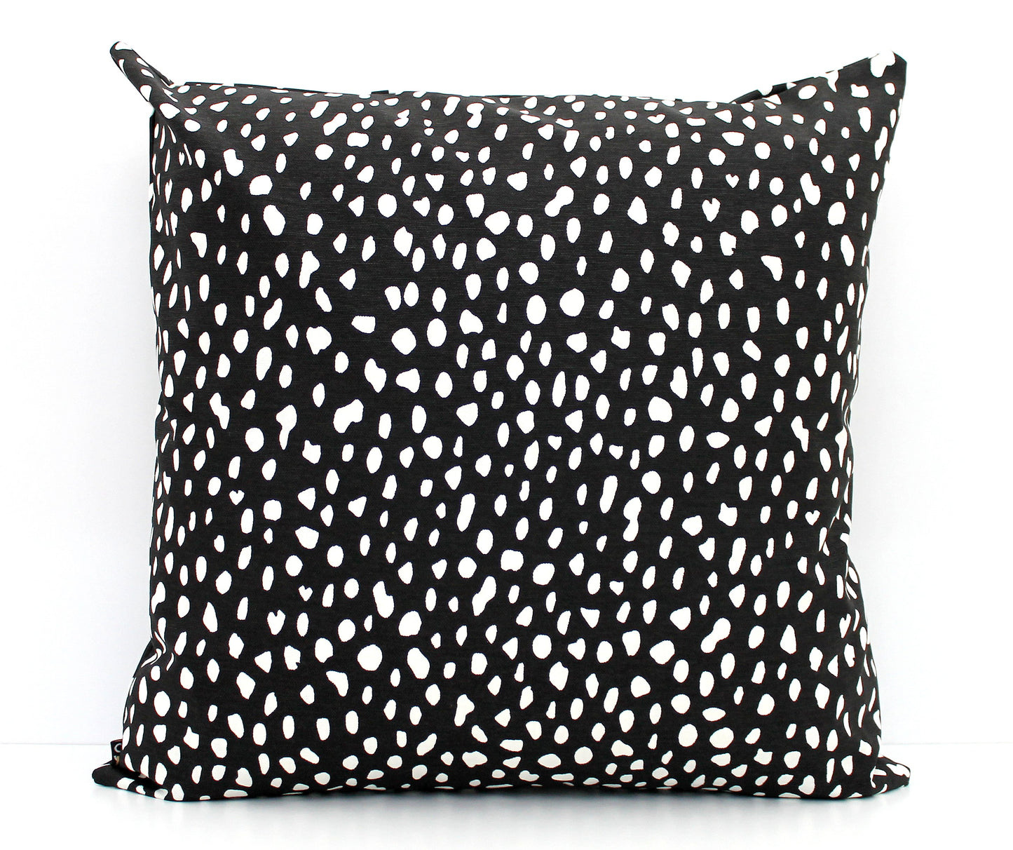 Black and White Spots Lumbar Pillow Cover